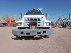 PETROLIZADORA - FORD F800 - 01904 - 7